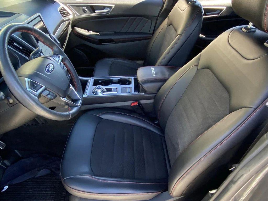used 2024 Ford Edge car, priced at $30,921
