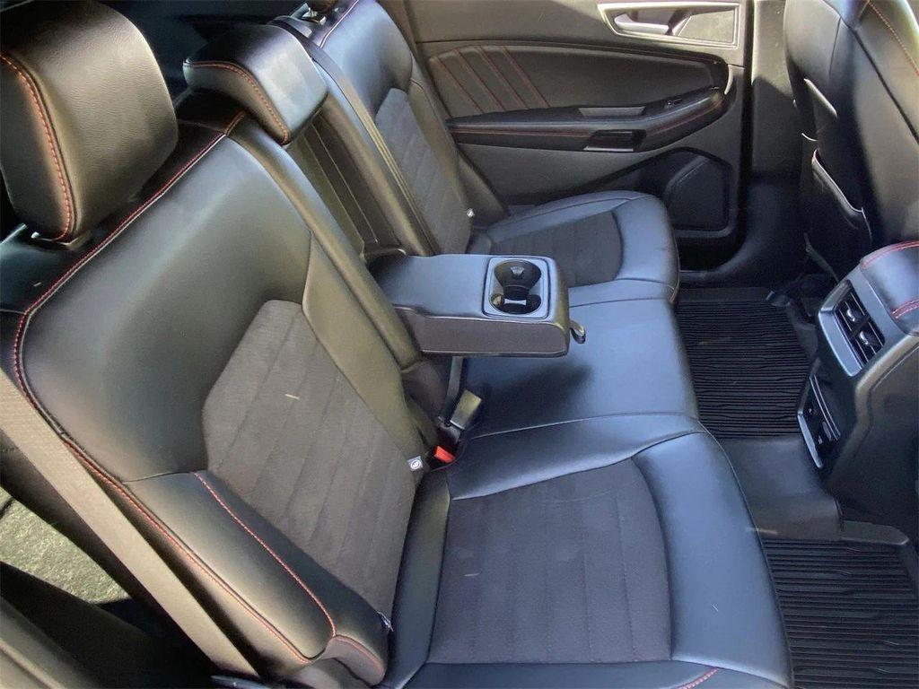 used 2024 Ford Edge car, priced at $30,921