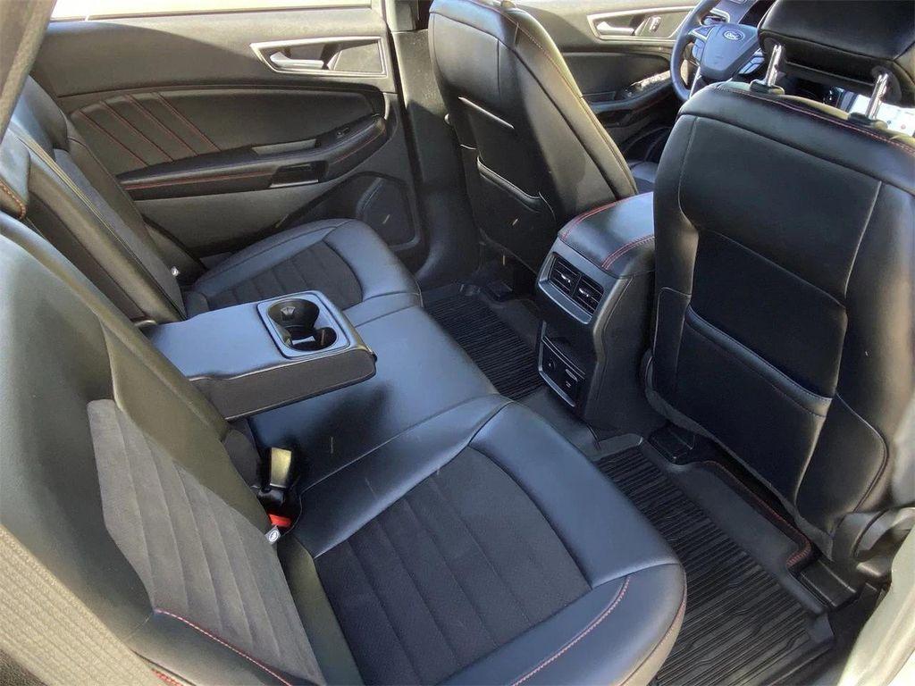 used 2024 Ford Edge car, priced at $30,921