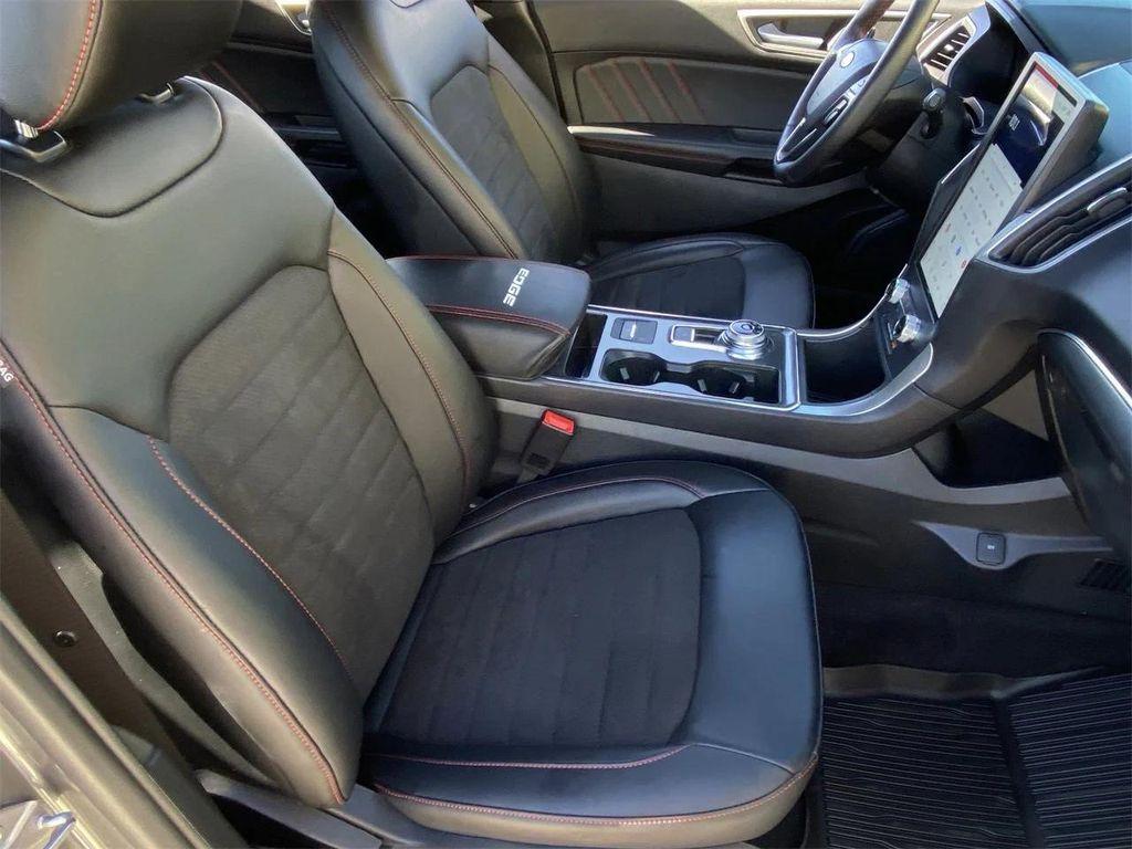 used 2024 Ford Edge car, priced at $30,921