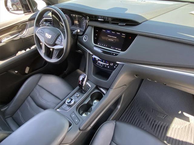 used 2024 Cadillac XT5 car, priced at $54,892