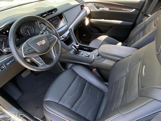 used 2024 Cadillac XT5 car, priced at $54,892