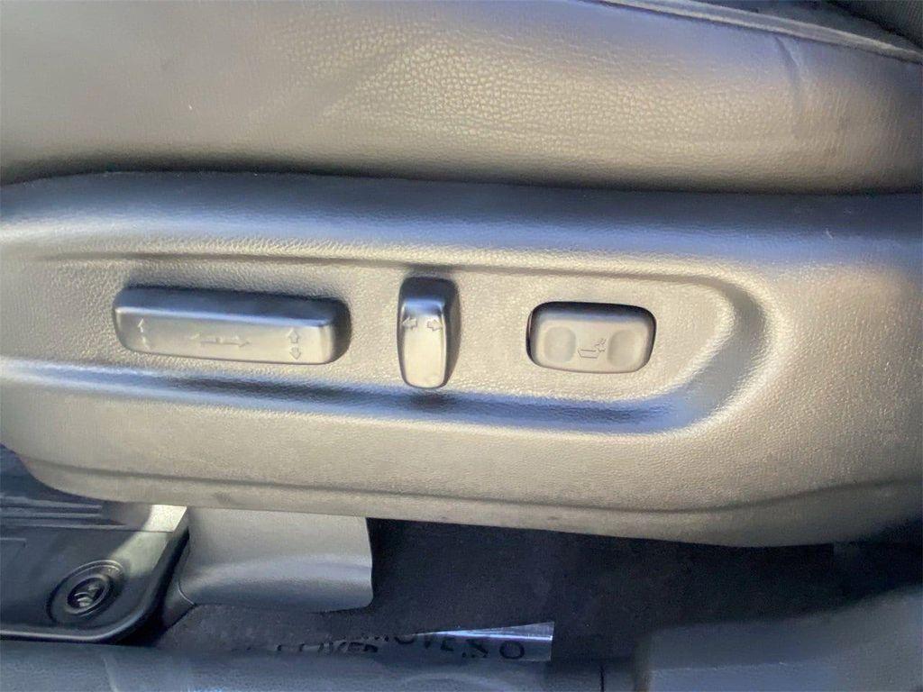 used 2025 Honda Ridgeline car, priced at $40,654