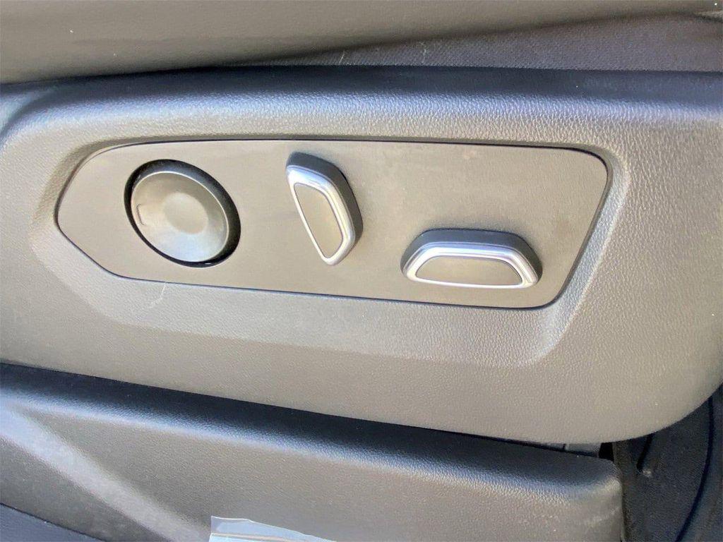 used 2022 Cadillac Escalade car, priced at $68,900