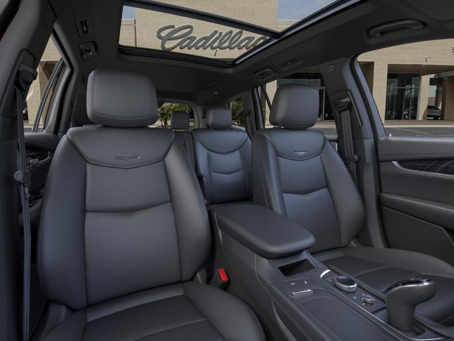 new 2024 Cadillac XT6 car, priced at $57,611