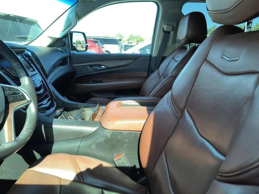 used 2019 Cadillac Escalade car, priced at $29,900