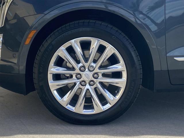 used 2019 Cadillac XT5 car, priced at $32,857