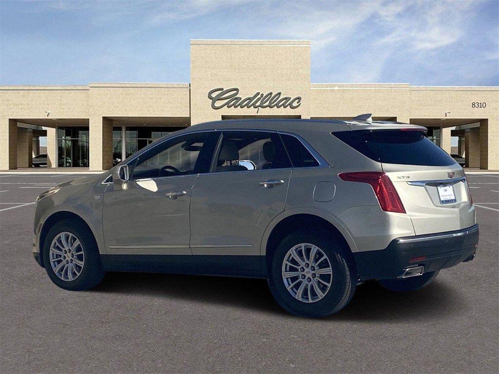 used 2017 Cadillac XT5 car, priced at $17,700