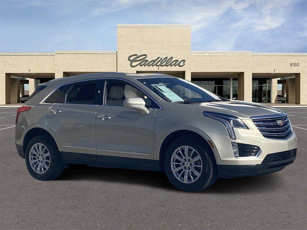 used 2017 Cadillac XT5 car, priced at $17,700