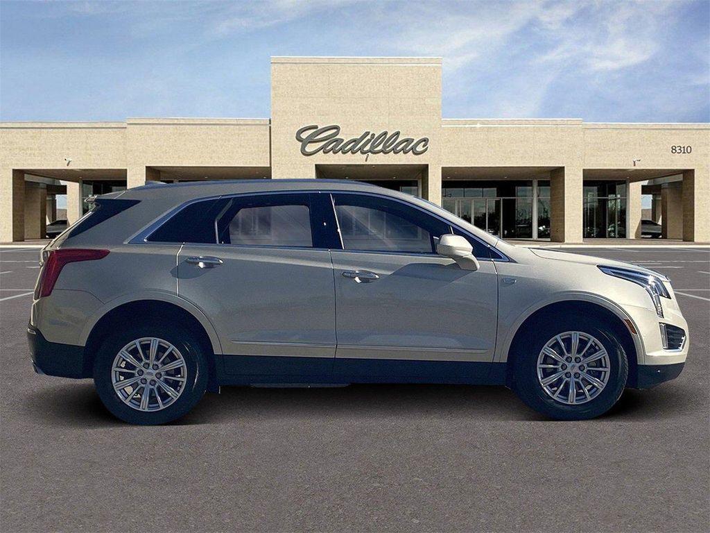 used 2017 Cadillac XT5 car, priced at $17,700