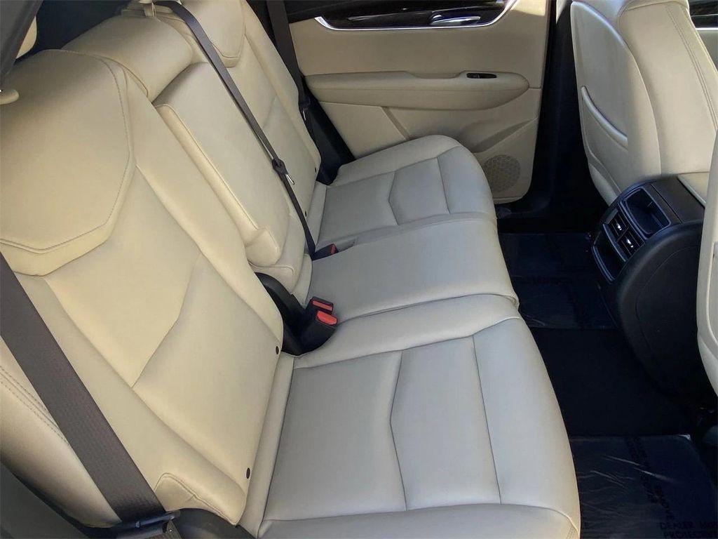 used 2017 Cadillac XT5 car, priced at $17,700