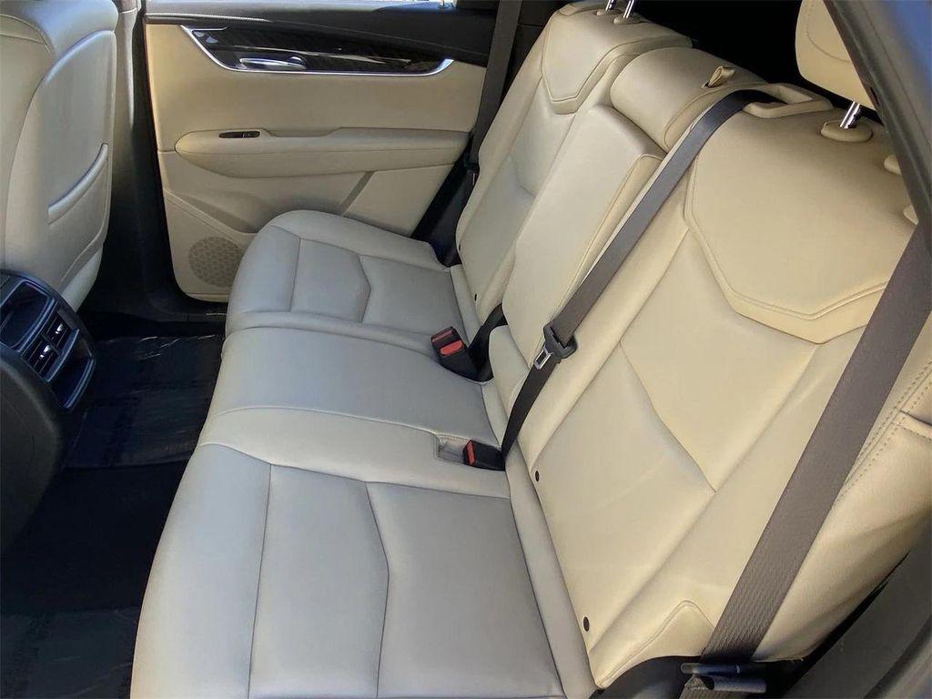 used 2017 Cadillac XT5 car, priced at $17,700