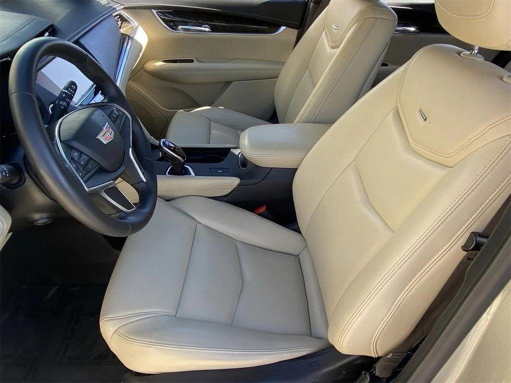 used 2017 Cadillac XT5 car, priced at $17,700