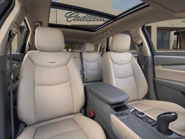 new 2025 Cadillac XT5 car, priced at $54,604