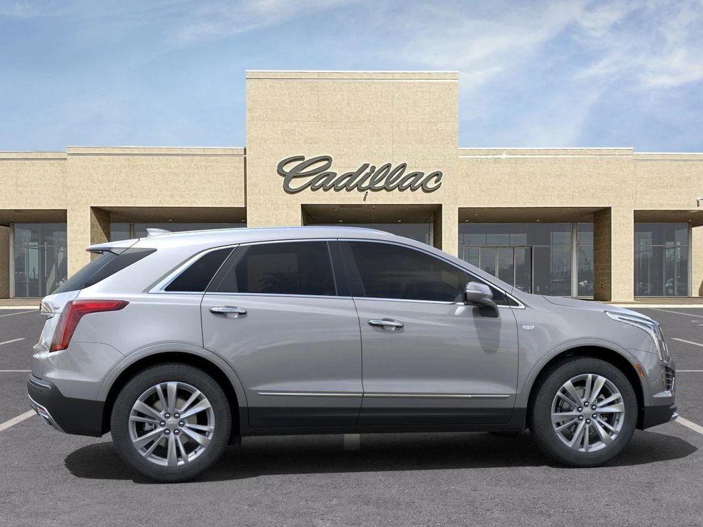 new 2025 Cadillac XT5 car, priced at $50,061