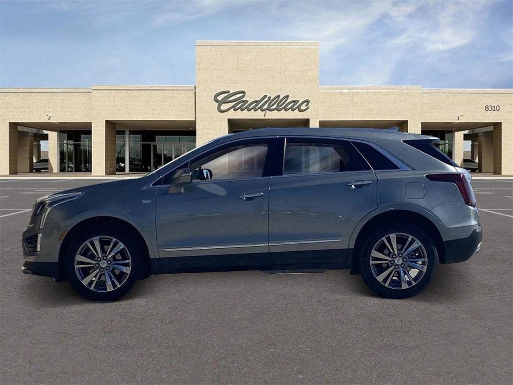 used 2024 Cadillac XT5 car, priced at $41,475