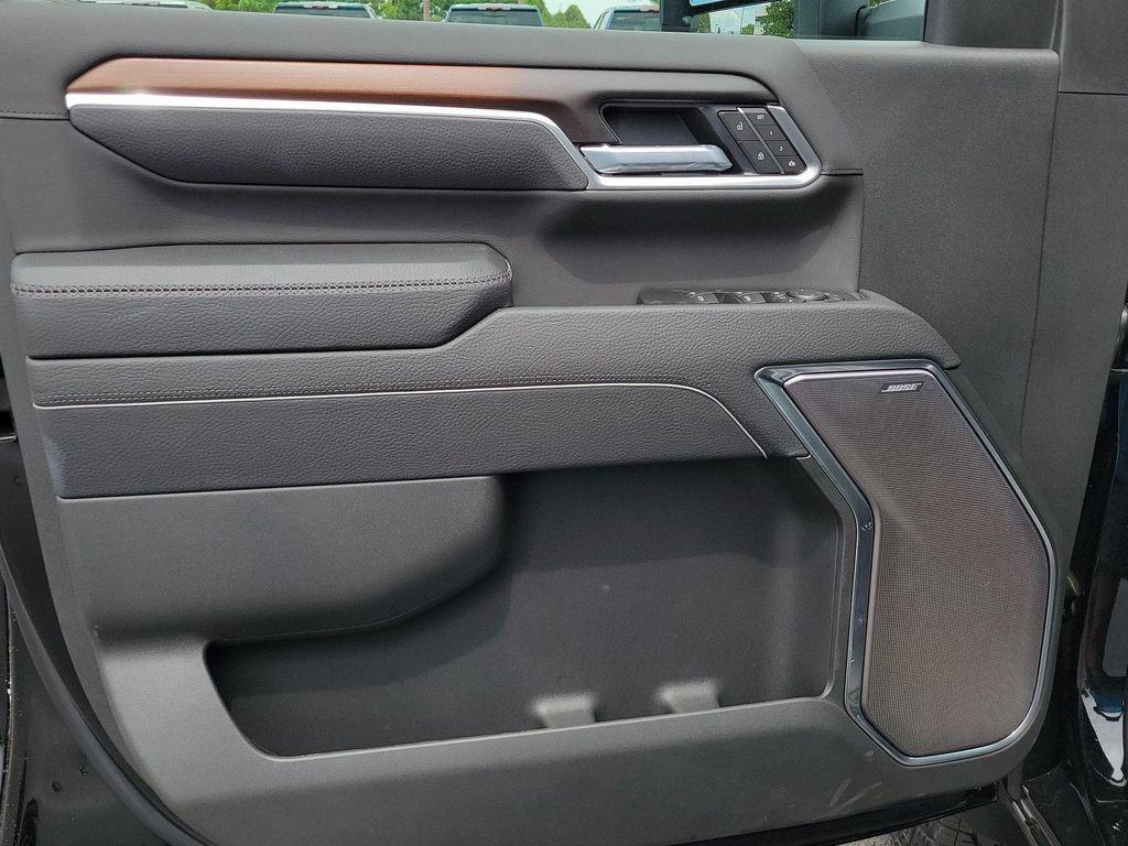 new 2025 GMC Sierra 2500 car, priced at $82,885