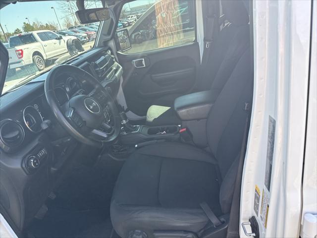 used 2022 Jeep Gladiator car, priced at $33,597