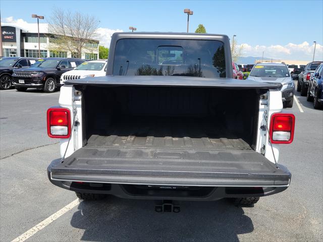 used 2022 Jeep Gladiator car, priced at $33,349
