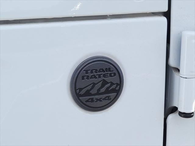 used 2022 Jeep Gladiator car, priced at $33,349