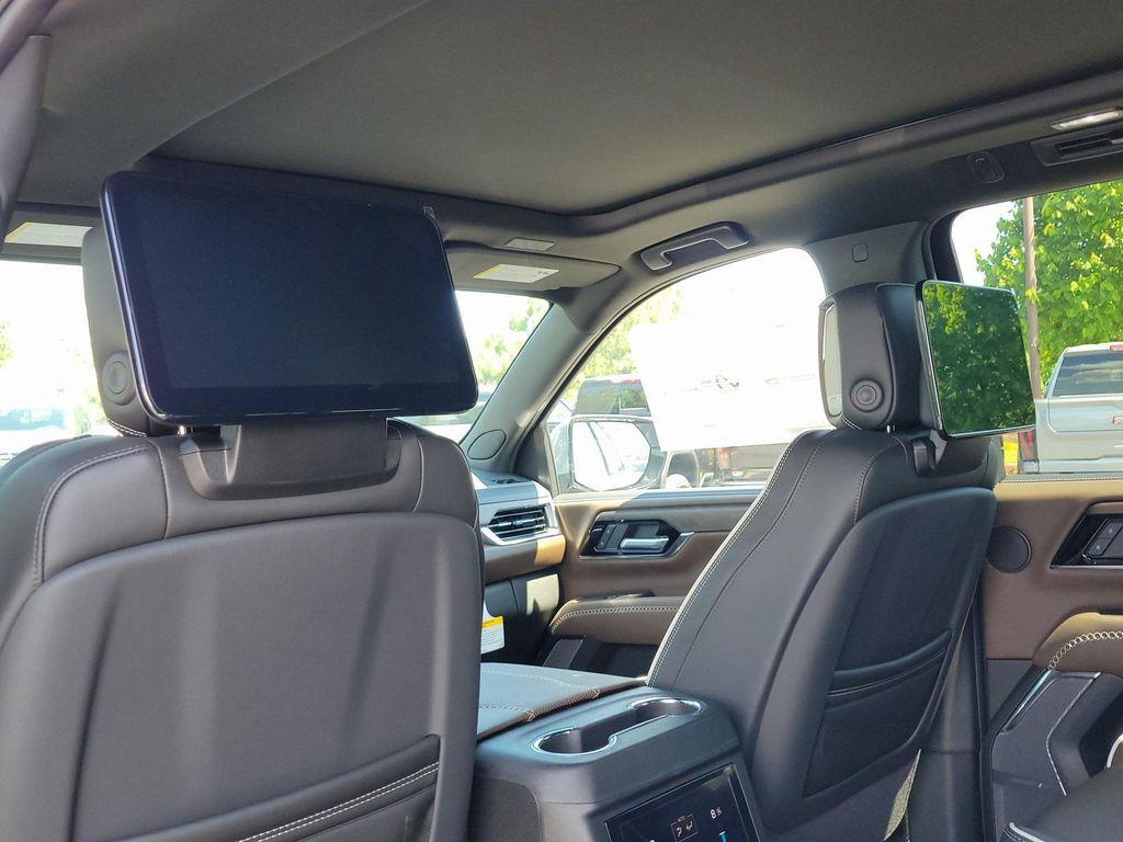 new 2025 GMC Yukon XL car, priced at $112,090