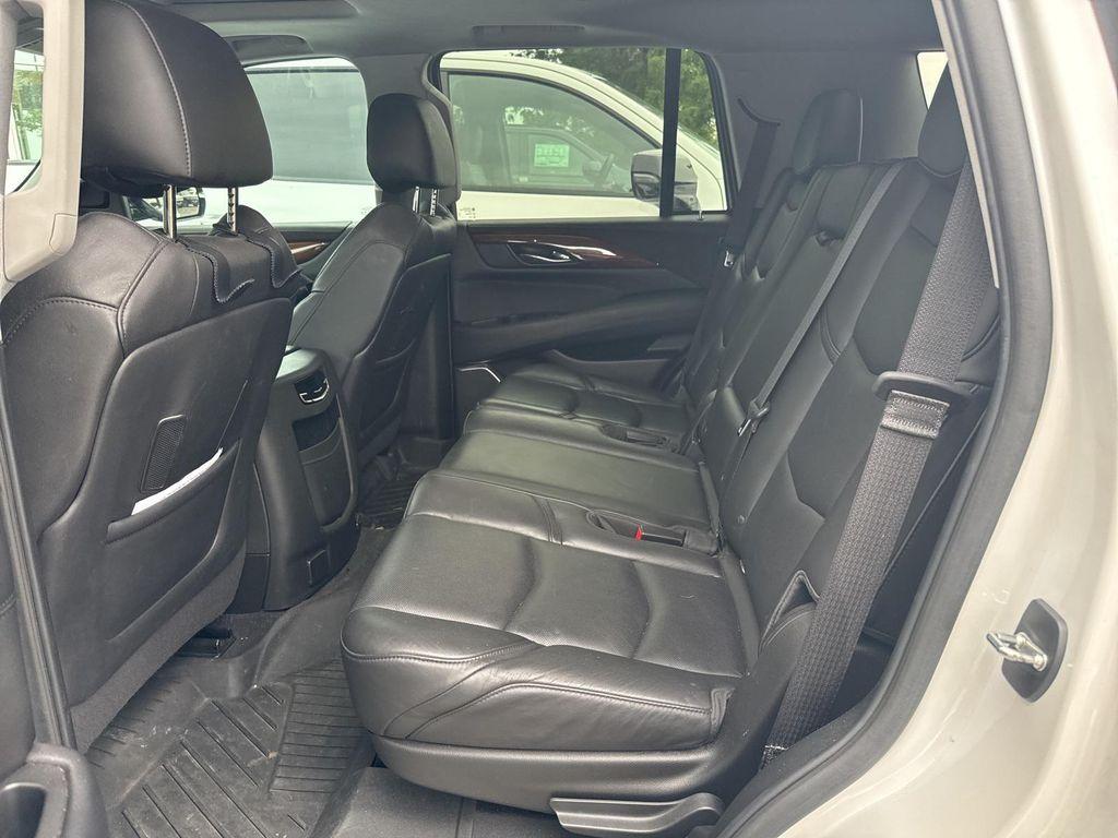 used 2020 Cadillac Escalade car, priced at $37,037