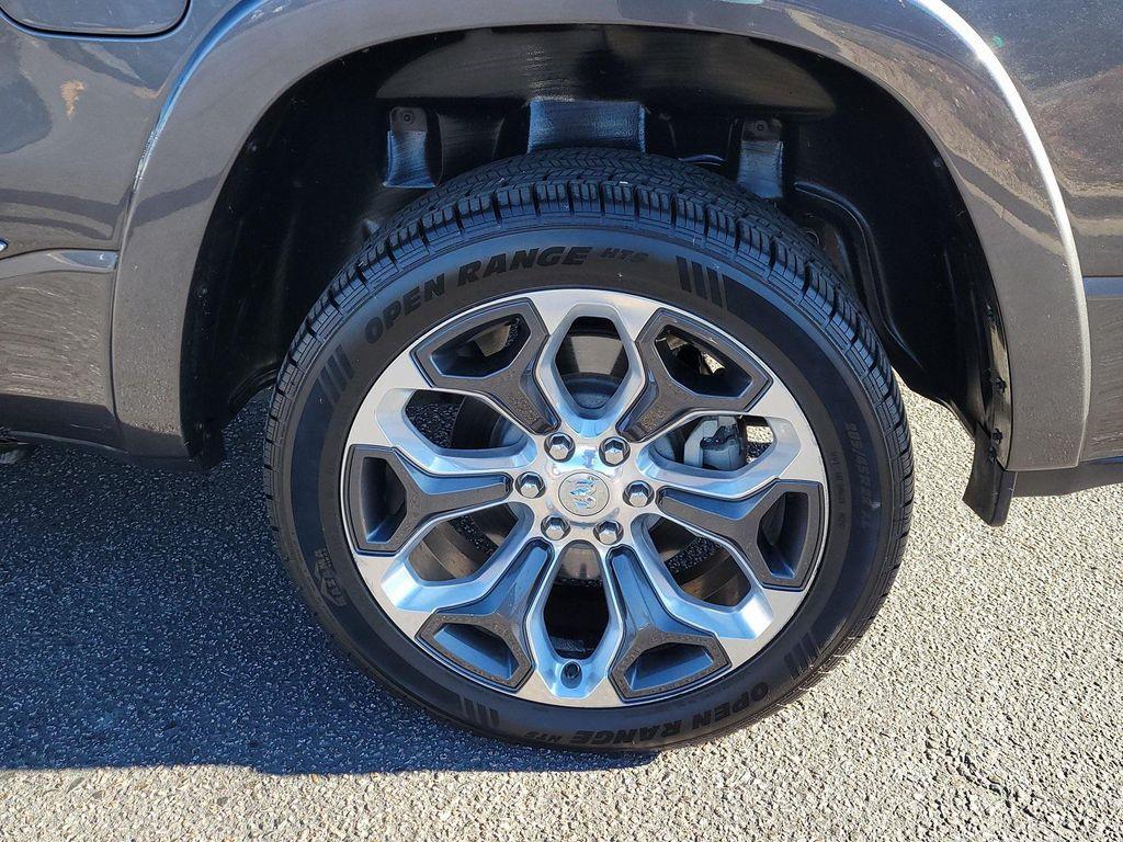 used 2024 Ram 1500 car, priced at $51,885
