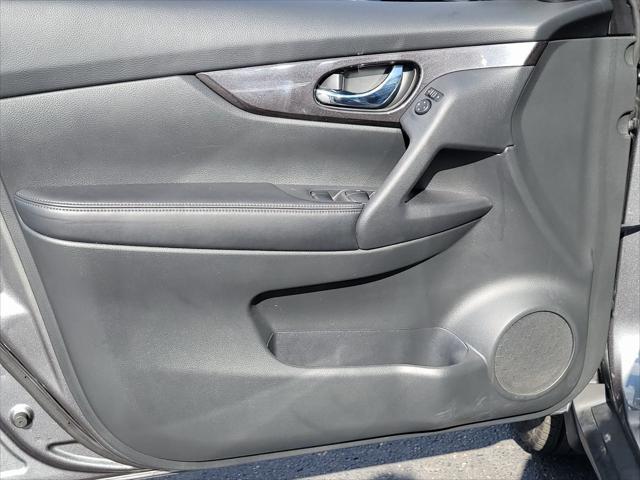 used 2018 Nissan Rogue car, priced at $19,595