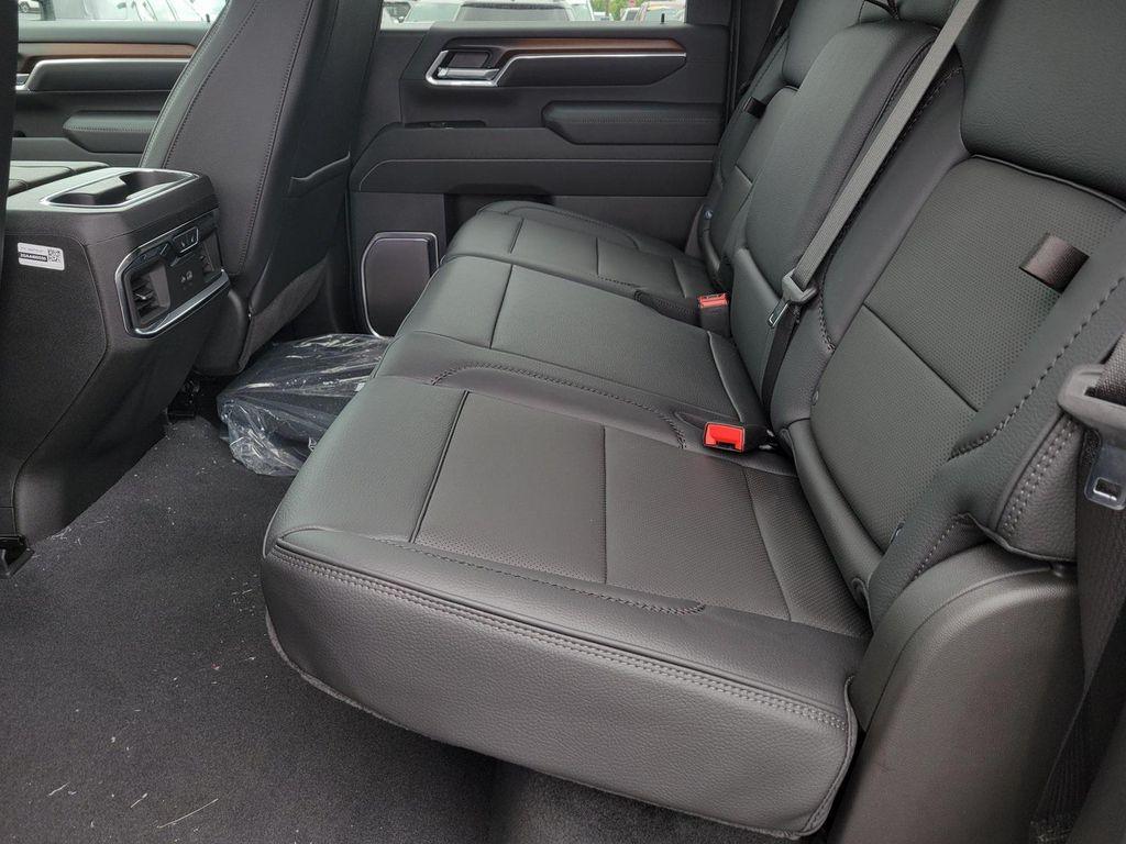 new 2025 GMC Sierra 2500 car, priced at $82,685