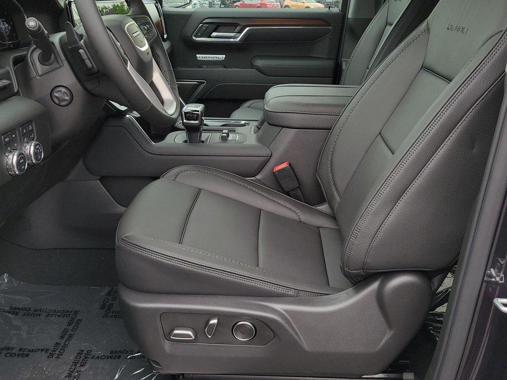 new 2025 GMC Sierra 1500 car, priced at $68,450