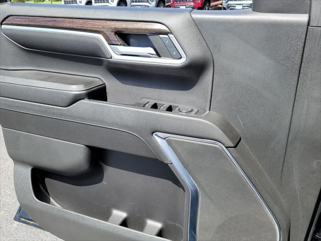 used 2023 GMC Sierra 1500 car, priced at $46,055