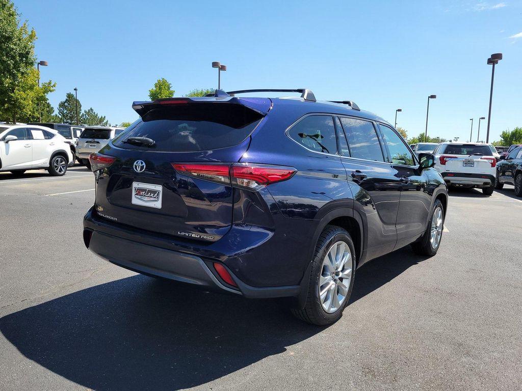 used 2021 Toyota Highlander car, priced at $31,650