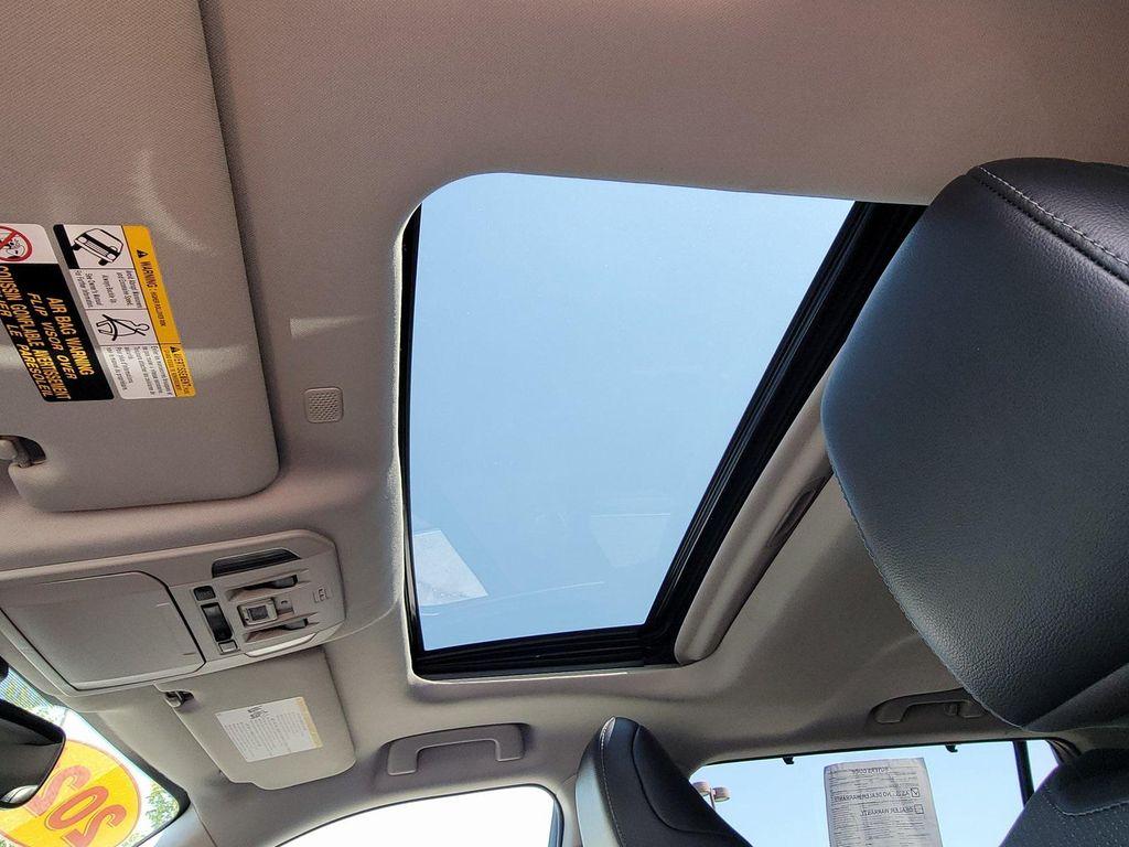 used 2021 Toyota Highlander car, priced at $31,650