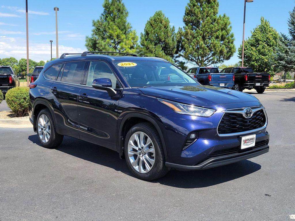 used 2021 Toyota Highlander car, priced at $31,650