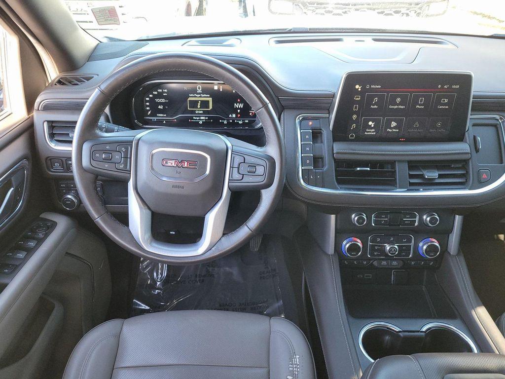 used 2022 GMC Yukon XL car, priced at $50,490