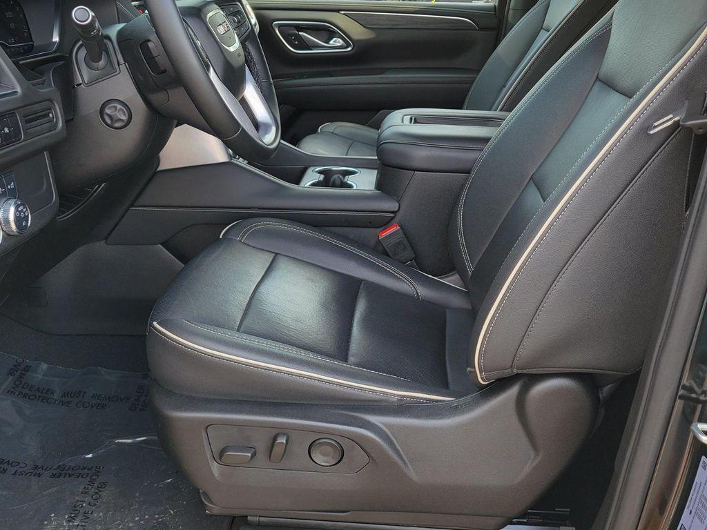 used 2024 GMC Yukon car, priced at $63,183