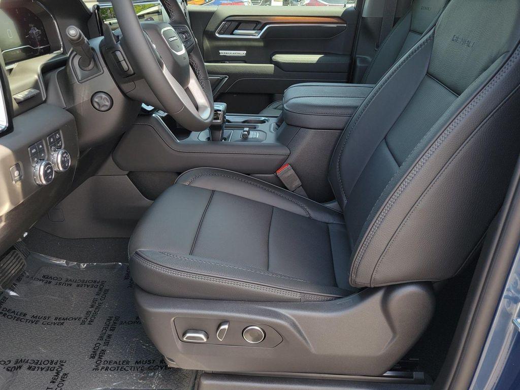 new 2025 GMC Sierra 1500 car, priced at $72,895