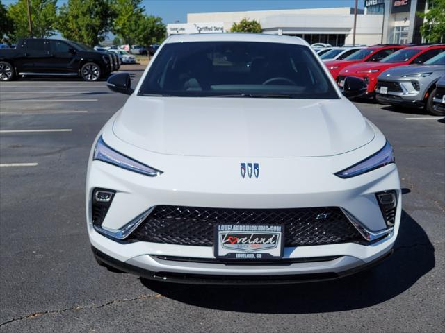 new 2025 Buick Envista car, priced at $30,070