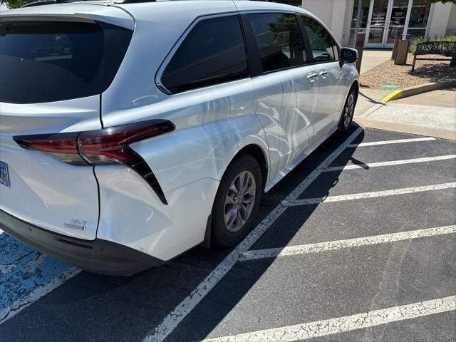 used 2022 Toyota Sienna car, priced at $36,260