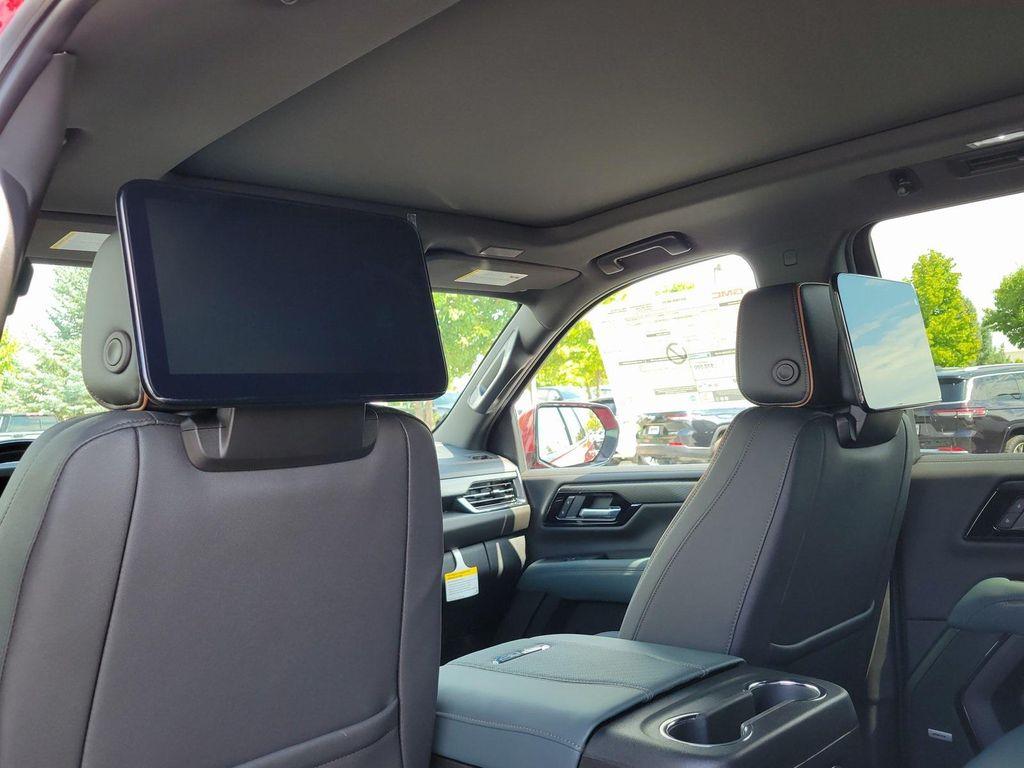 new 2025 GMC Yukon car, priced at $92,685