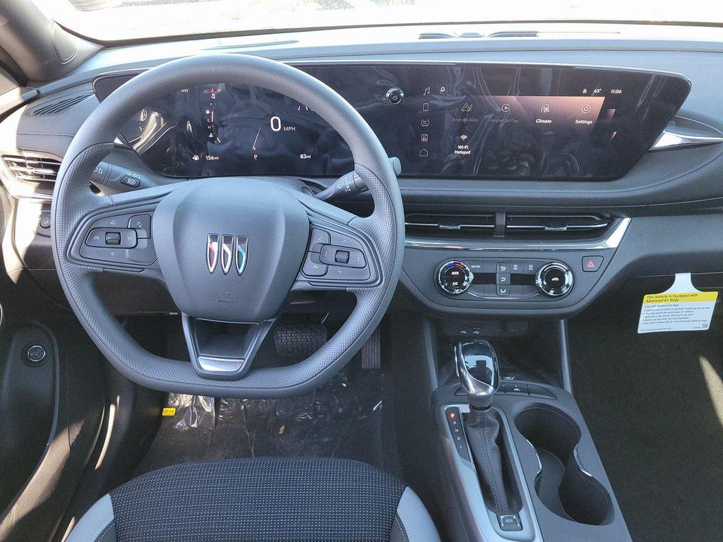 new 2025 Buick Envista car, priced at $23,135