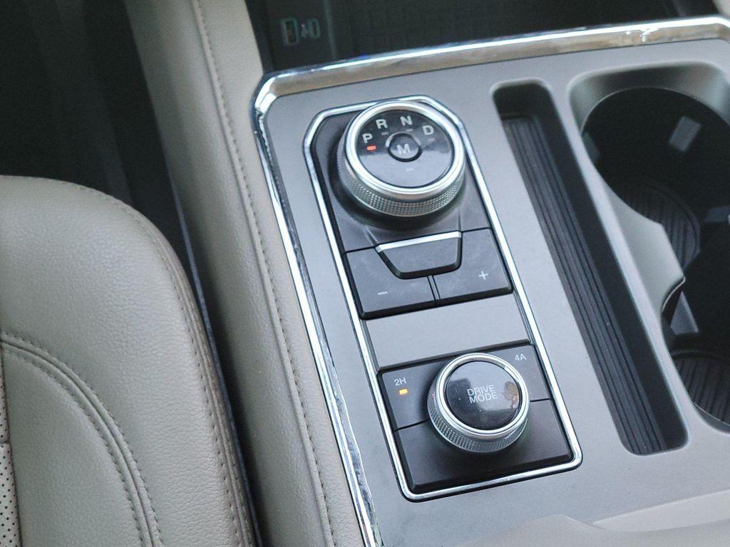 used 2021 Ford Expedition car, priced at $40,173