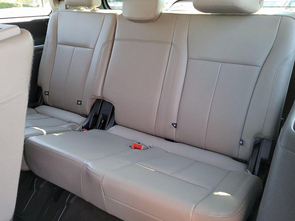 used 2021 Ford Expedition car, priced at $40,173