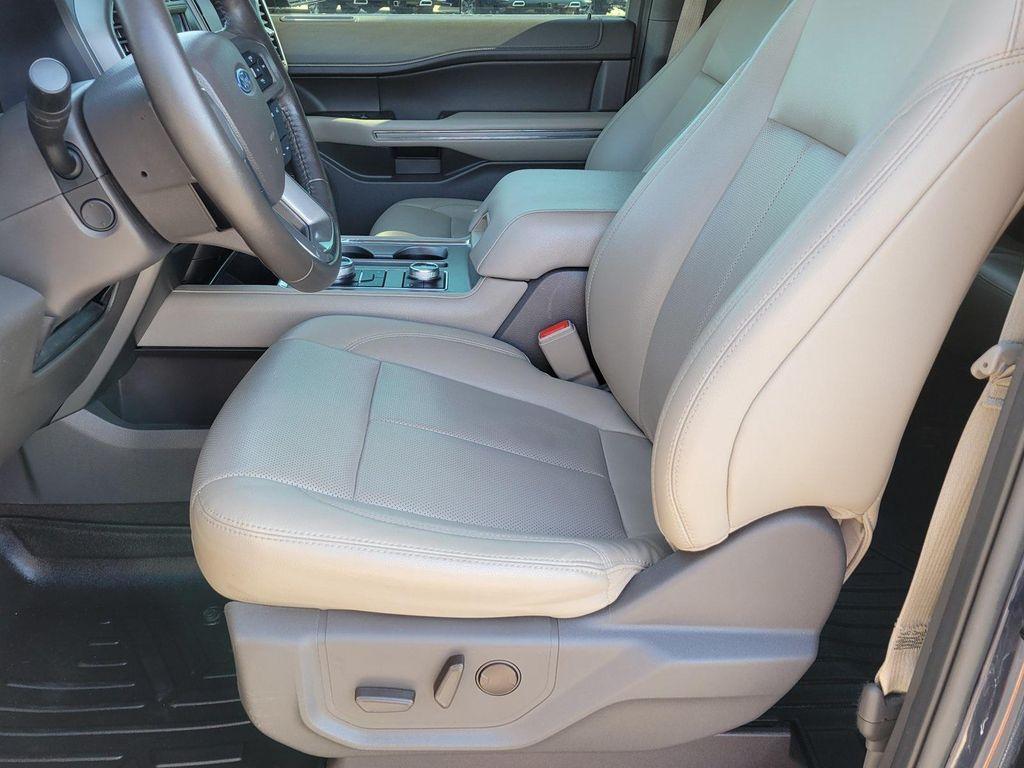 used 2021 Ford Expedition car, priced at $40,173