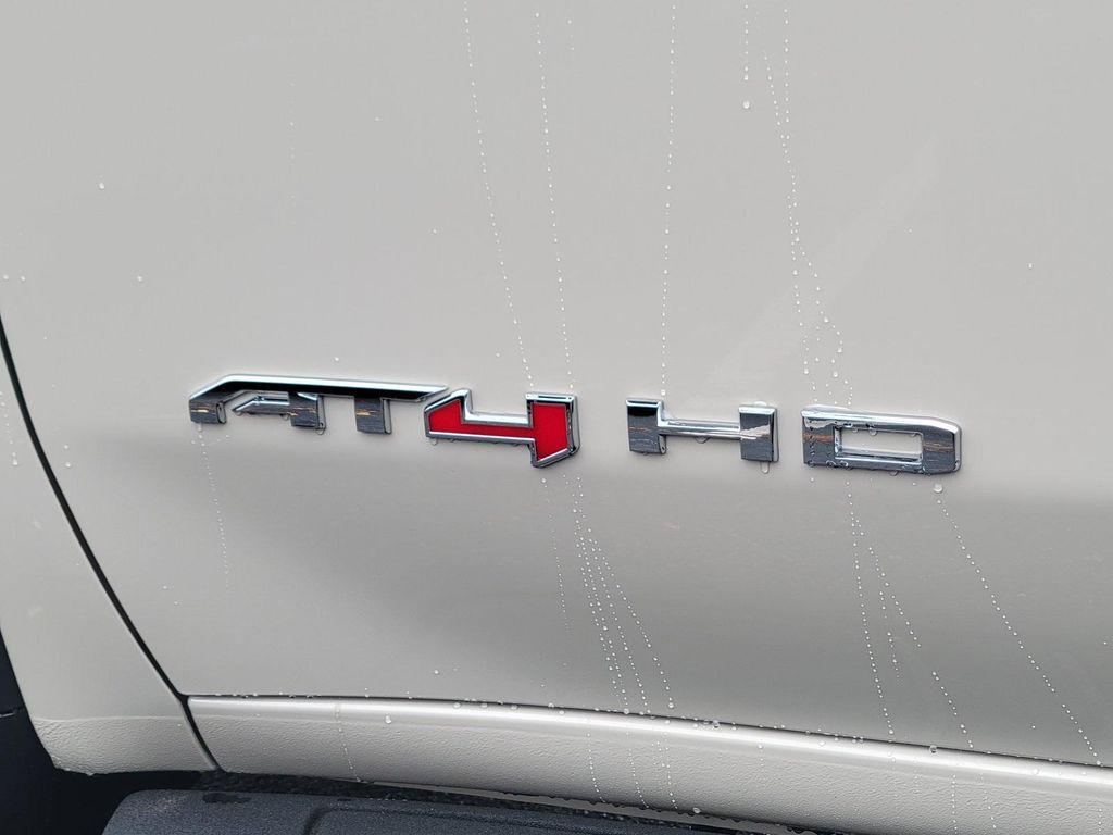 new 2026 GMC Sierra 2500 car, priced at $78,440