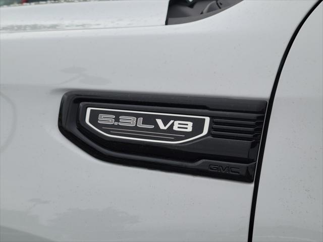 new 2025 GMC Sierra 1500 car, priced at $59,940