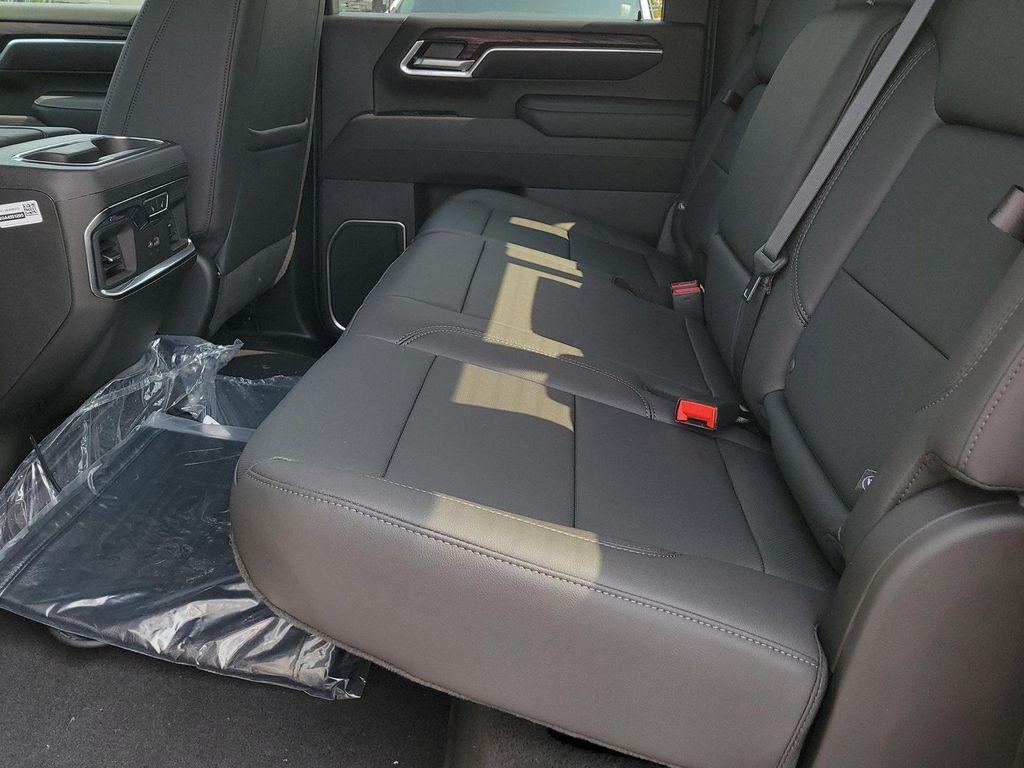 new 2026 GMC Sierra 2500 car, priced at $80,320