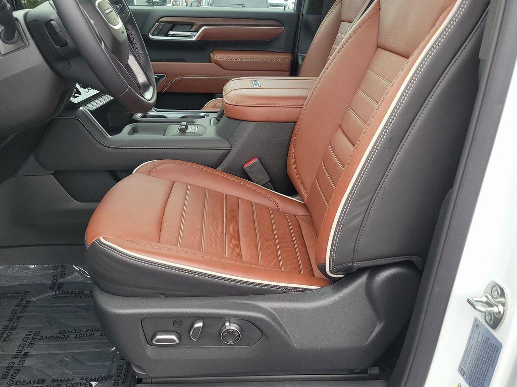 new 2025 GMC Sierra 3500 car, priced at $99,974