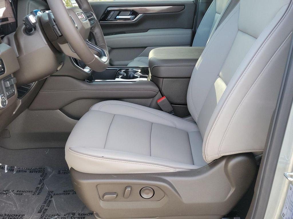 new 2026 GMC Yukon XL car, priced at $85,450