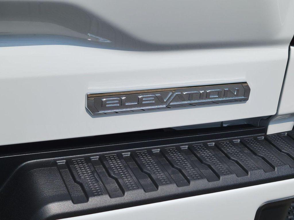 new 2025 GMC Sierra 1500 car, priced at $58,435